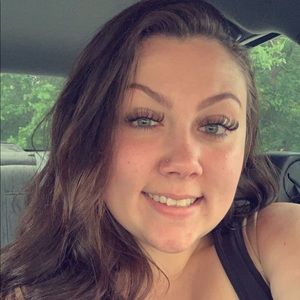 Meet your Posher, Molly